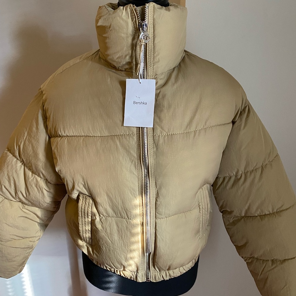 NEW WITG TAGS Oversized Turtle neck Jacket by Bershka size XS